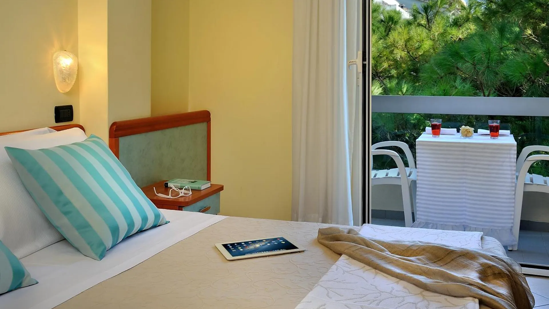 Hotel Riviera B&B Misano Adriatico Italia