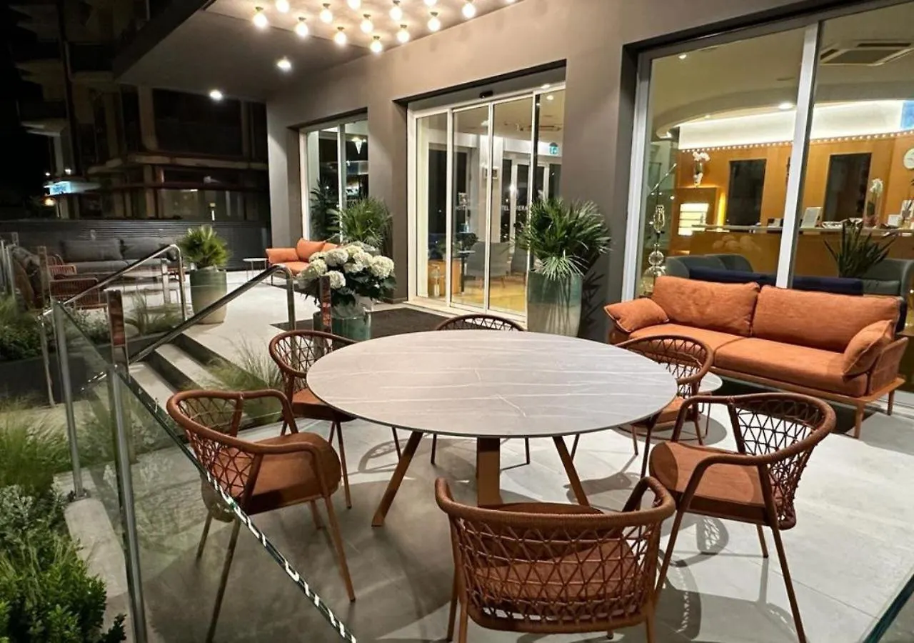 Hotel Riviera B&B Мизано-Адриатико