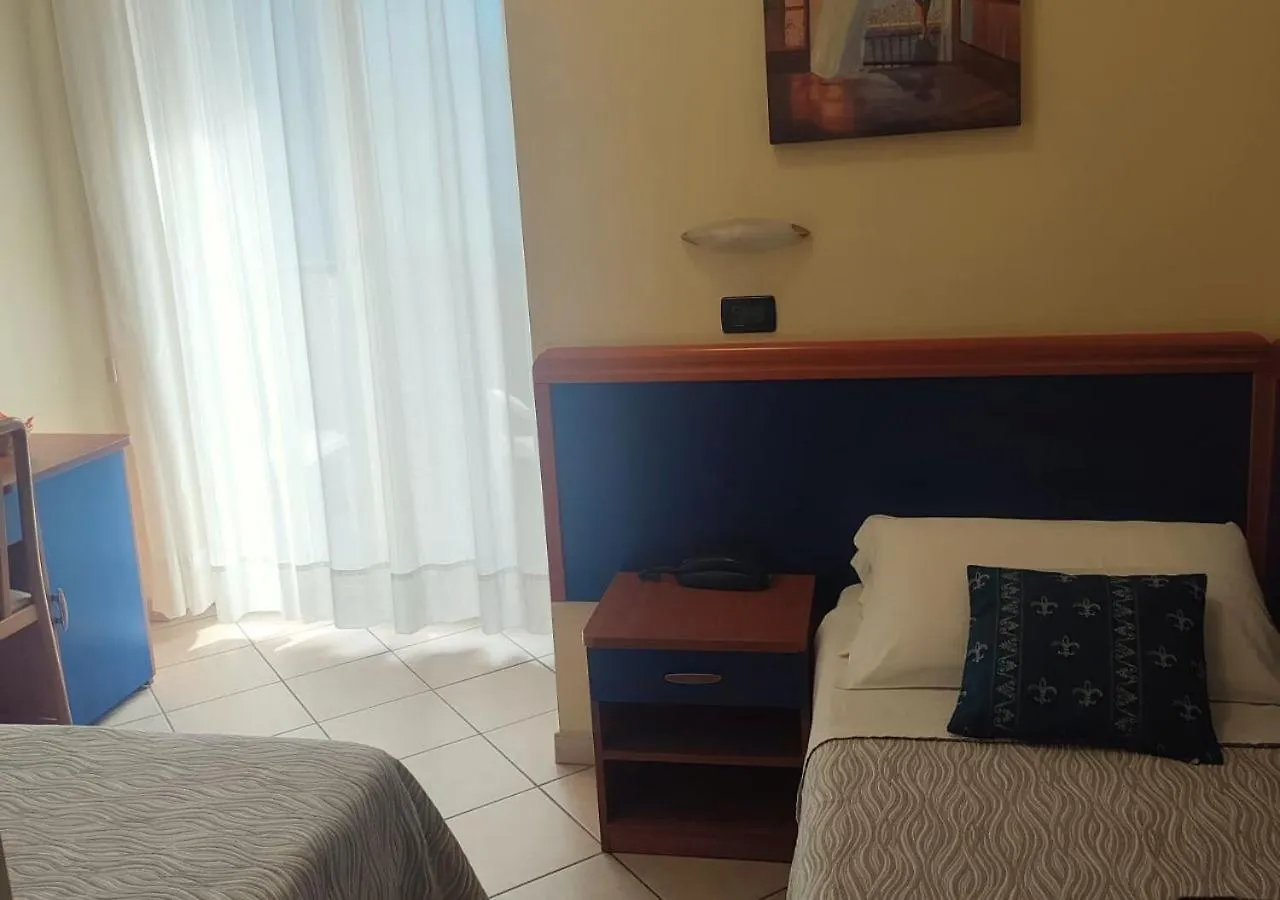 Hotel Riviera B&B Мизано-Адриатико